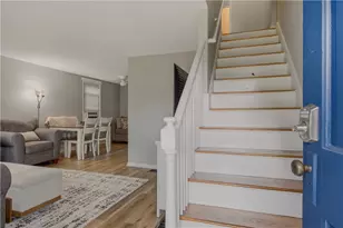 351 Blvd Blvd, Middletown, RI 02842 - Photo 16