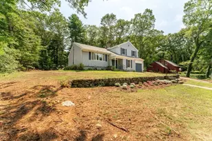 10 Lofty Heights Rd, Westerly, RI 02891 - Photo 2