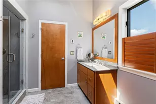 138 Windward Ln, Bristol, RI 02809 - Photo 28