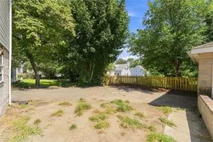480 East Ave, Pawtucket, RI 02860 - Photo 46