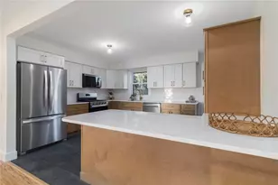 6 Holmes St, Westerly, RI 02891 - Photo 4