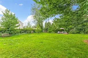 32 Benbridge Ave, Warwick, RI 02888 - Photo 40