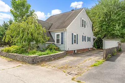 32 Benbridge Avenue, Warwick, RI 02888 - Photo 4