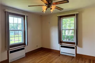 415 George Waterman Rd, Providence, RI 02919 - Photo 16