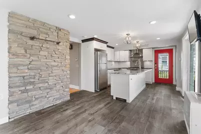 513 Woonasquatucket Avenue, North Providence, RI 02911 - Photo 12