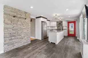 513 Woonasquatucket Ave, North Providence, RI 02911 - Photo 12