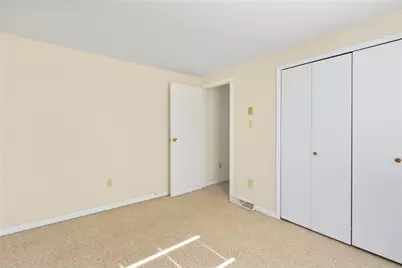 28 Elmer Avenue, Warwick, RI 02886 - Photo 8