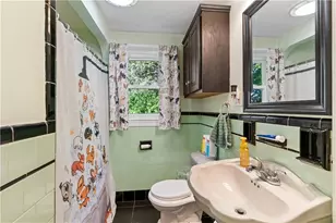 35 Mumford St, Coventry, RI 02816 - Photo 8