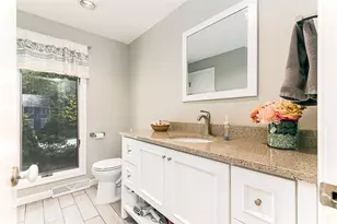 104 Alpine Estates Dr, Cranston, RI 02921 - Photo 14