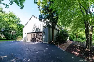 104 Alpine Estates Dr, Cranston, RI 02921 - Photo 44