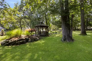 86 Wickham Rd, North Kingstown, RI 02852 - Photo 30