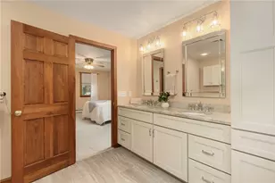 86 Wickham Rd, North Kingstown, RI 02852 - Photo 18