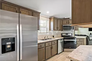 38 Diamond Rd, Glocester, RI 02814 - Photo 6