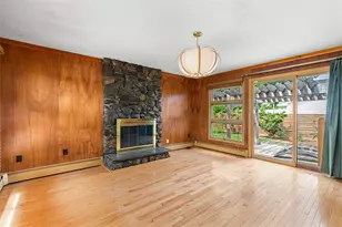 2 Wardlaw Ct, Providence, RI 02908 - Photo 24