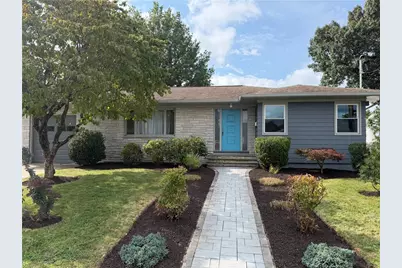 2 Wardlaw Court, Providence, RI 02908 - Photo 1
