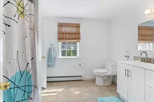 17 Bank St, Warwick, RI 02888 - Photo 18