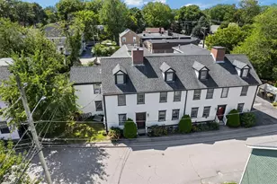 17 Bank St, Warwick, RI 02888 - Photo 40