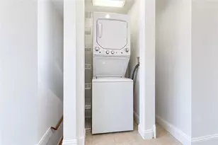 17 Bank St, Warwick, RI 02888 - Photo 34