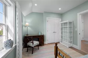 342 Blvd Blvd, Middletown, RI 02842 - Photo 20