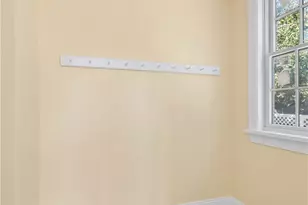 342 Blvd Blvd, Middletown, RI 02842 - Photo 22