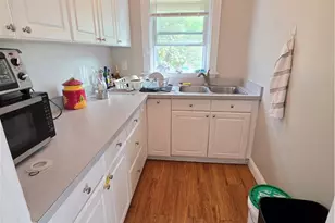 45 Carrington Ave, Providence, RI 02906 - Photo 8