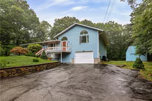 2157 Middle Rd, East Greenwich, RI 02818 - Photo 18