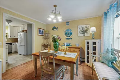 4 Melbourne Drive, Narragansett, RI 02882 - Photo 10