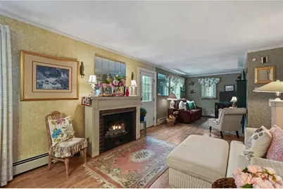 4 Melbourne Drive, Narragansett, RI 02882 - Photo 12