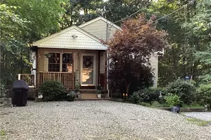 163 Lake Washington Dr, Glocester, RI 02814 - Photo 2