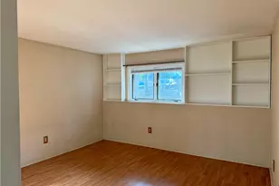 728 Beverage Hill Ave, Pawtucket, RI 02861 - Photo 8