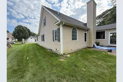 31 Butterfly Drive, Westerly, RI 02891 - Photo 2