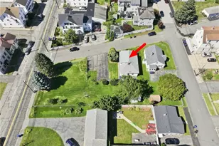 7 Old Whipple St, Cumberland, RI 02864 - Photo 10