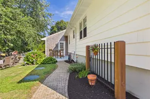 96 Lepes Rd, Tiverton, RI 02878 - Photo 6