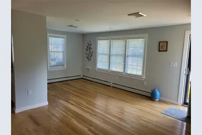 25 Marian Avenue, Narragansett, RI 02882 - Photo 2