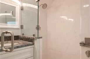 72 Thames St, Bristol, RI 02809 - Photo 18