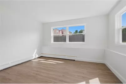 25 Stoneham St Street, Cranston, RI 02920 - Photo 38
