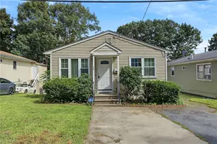 29 Stillwater Ave, Providence, RI 02908 - Photo 1