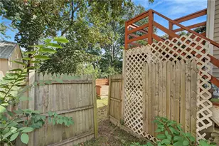 29 Stillwater Ave, Providence, RI 02908 - Photo 38