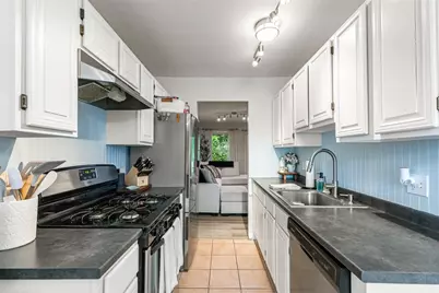 200 Heroux Boulevard #203, Cumberland, RI 02864 - Photo 8
