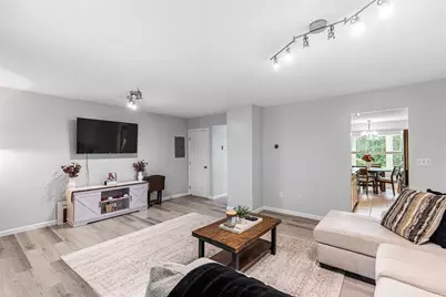 200 Heroux Boulevard #203, Cumberland, RI 02864 - Photo 4