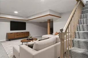 200 Heroux Blvd, Cumberland, RI 02864 - Photo 20