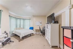 91 Laura St, Providence, RI 02907 - Photo 16