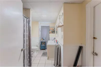 91 Laura Street, Providence, RI 02907 - Photo 32