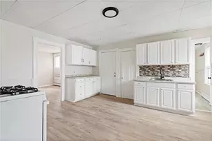 409 Rathbun St, Woonsocket, RI 02895 - Photo 22