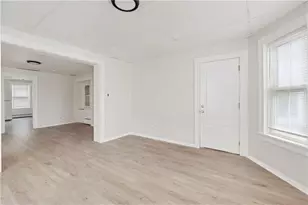 409 Rathbun St, Woonsocket, RI 02895 - Photo 18