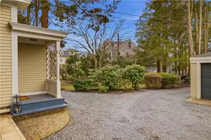 28 Kay St, Newport, RI 02840 - Photo 32
