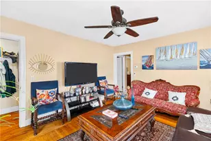 39 Bolton Ave, Providence, RI 02908 - Photo 18