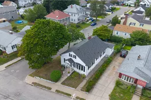 39 Bolton Ave, Providence, RI 02908 - Photo 8