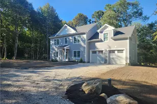 1015 E Shore Rd, Jamestown, RI 02835 - Photo 4