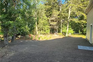 1015 E Shore Rd, Jamestown, RI 02835 - Photo 6